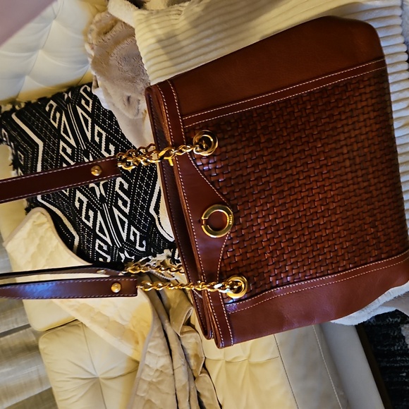 Bally Elegant Brown Woven Leather Handbag & Wallet - Picture 7 of 13